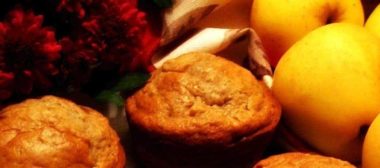 LunaGrown Apple Muffins