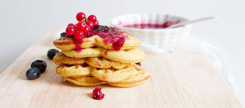 pancakes with jam