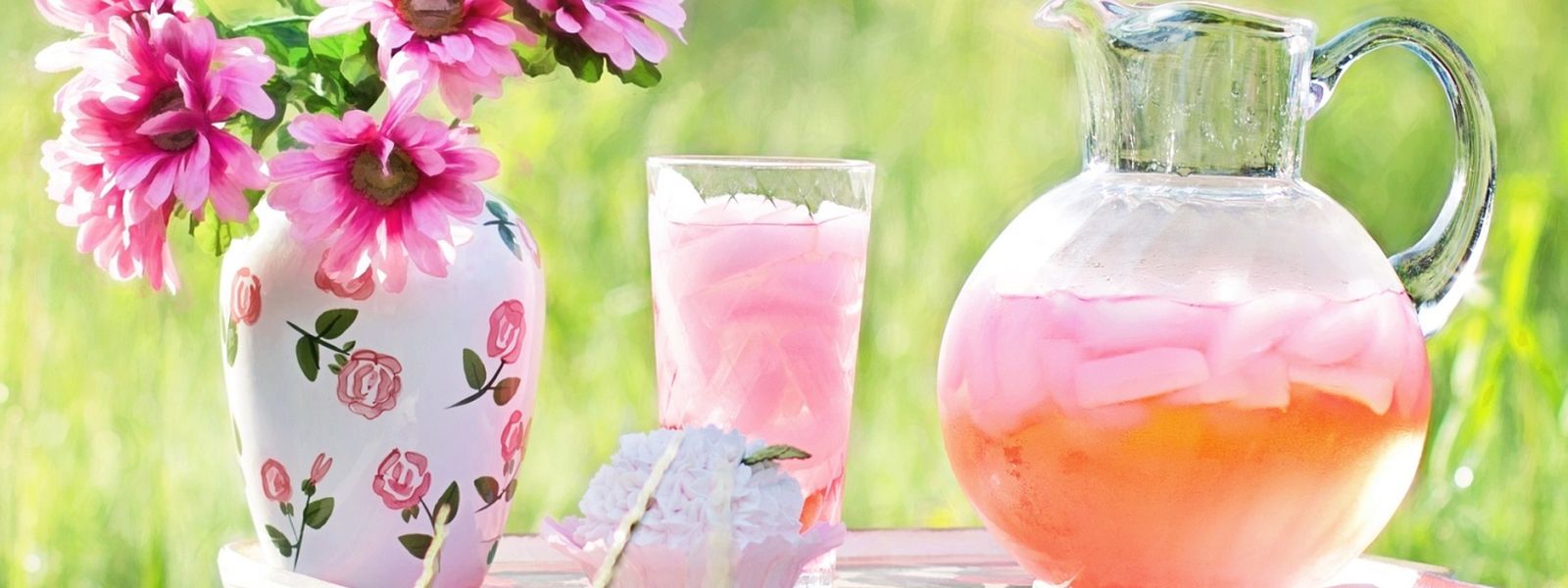 pink lemonade Summer heat health